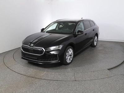 Neu Skoda Superb Selection 193 PS (141 kW) 2026 Schwarz  metallic Kombi