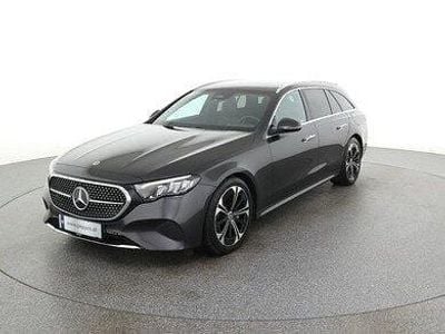Grau Gebraucht 2024 Mercedes E300 Kombi | € 51.900
