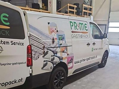 Weiß Gebraucht 2020 Opel Vivaro Van / Kleinbus | € 13.500