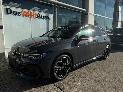 Neu VW Golf VIII Sport 115 PS (84 kW) 2026 Mittelgrau  metallic