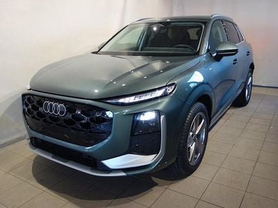 Neu Audi Q3 204 PS (150 kW) 2026 Dunkelgrün metallic SUV