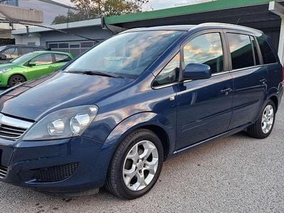Blau Gebraucht 2011 Opel Zafira Edition+ Van / Kleinbus | € 5.991 (Superpreis)