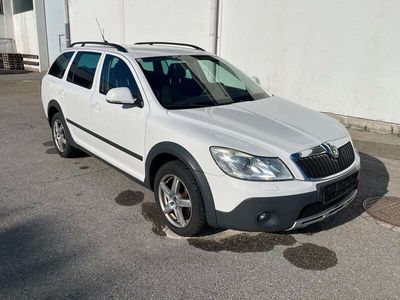 gebraucht Skoda Octavia Scout 2,0 TDI PD DPF 4x4