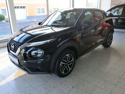 Neu Nissan Juke N-Connecta 114 PS (83 kW) 2025 Schwarz SUV