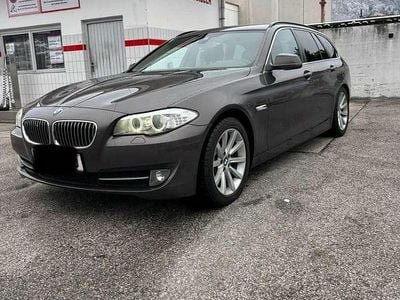 Braun Gebraucht 2012 BMW 520 Kombi | € 7.200 (Guter Preis)