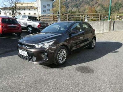 gebraucht Kia Rio Silber