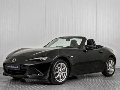 Schwarz Gebraucht 2016 Mazda MX5 Cabrio | € 17.900