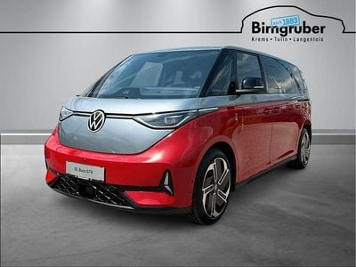 Rot Gebraucht 2025 VW ID. Buzz GTX Van / Kleinbus | € 72.470