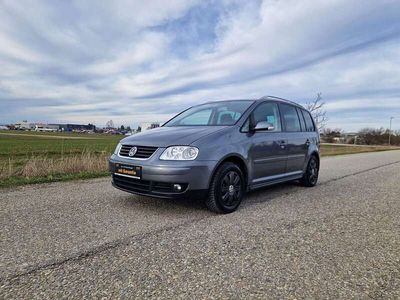 gebraucht VW Touran Highline 19 TDI DPF DSG