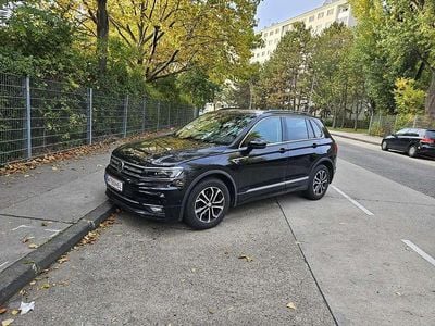 Gebraucht VW Tiguan 125 PS (91 kW) 2018 Schwarz SUV