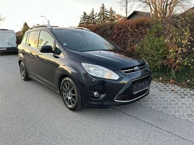 Schwarz Gebraucht 2012 Ford Grand C-Max Titanium Van / Kleinbus | € 2.600