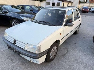Gebraucht 1996 Peugeot 205 Forever Limousine | € 1.600