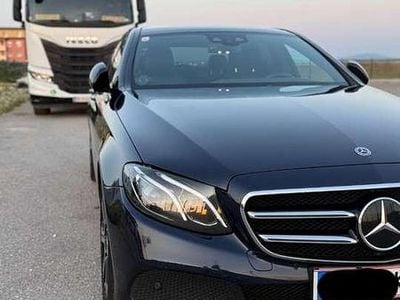 Mercedes E220
