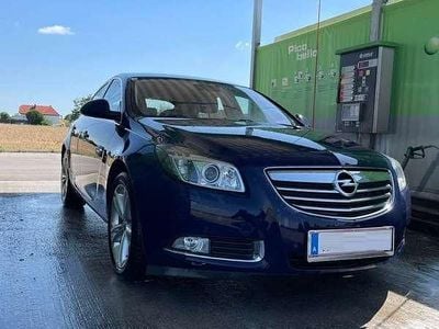 Gebraucht Opel Insignia Edition 160 PS (117 kW) 2012 Blau Limousine