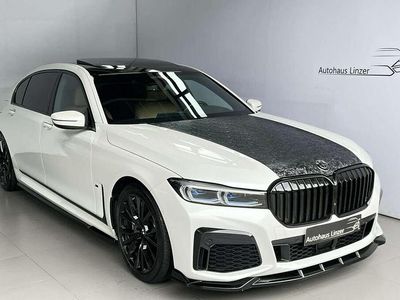 Weiß Gebraucht 2021 BMW 745 M Sport Limousine | € 59.990