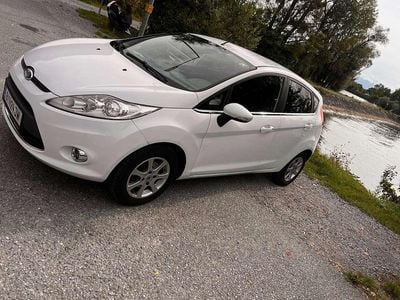 Weiß Gebraucht 2010 Ford Fiesta Titanium Kleinwagen | € 4.900 (Fairer Preis)