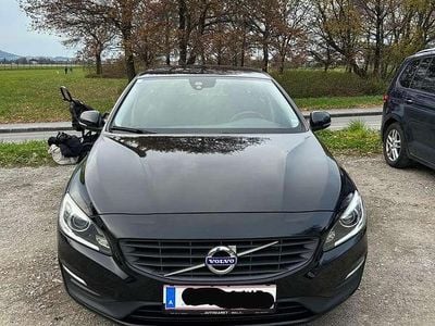 Gebraucht 2017 Volvo V60 Kombi | € 12.500 (Fairer Preis)