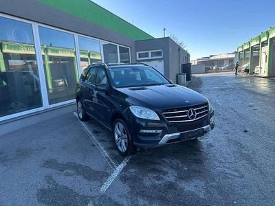 Gebraucht Mercedes ML250 204 PS (150 kW) 2012 SUV