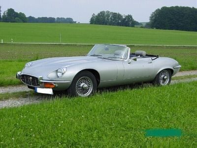 Gebraucht Jaguar E-Type 272 PS (200 kW) 1975 Silber Cabrio