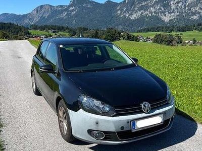 Schwarz Gebraucht 2012 VW Golf VII Kleinwagen | € 5.000