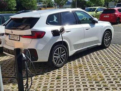 Weiß Gebraucht 2024 BMW iX1 M Sport SUV | € 38.700 (Guter Preis)