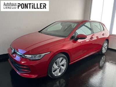 Mittelrot metallic Gebraucht 2025 VW Golf VIII Limousine | € 24.490 (Guter Preis)