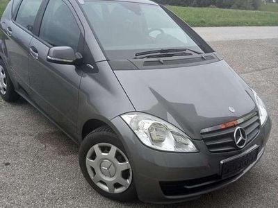 Gebraucht Mercedes A160 Edition 95 PS (69 kW) 2010 Grau Limousine