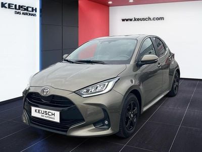 Gebraucht Toyota Yaris Hybrid Active 92 PS (67 kW) 2025 Grün Kleinwagen