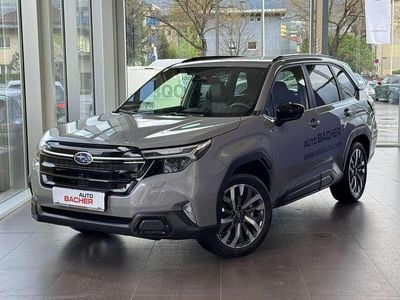 Grau Gebraucht 2025 Subaru Forester SUV | € 49.990