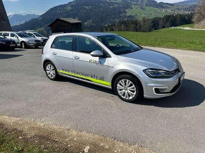 Silber Gebraucht 2019 VW Golf Limousine | € 14.900