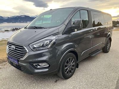 Gebraucht Ford Tourneo Custom Titanium X 170 PS (125 kW) 2022 Grau Van