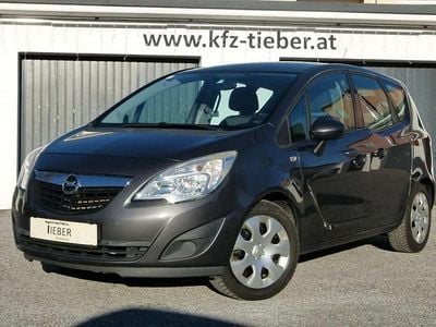 Grau Gebraucht 2011 Opel Meriva Edition Van / Kleinbus | € 5.000 (Etwas zu teuer)