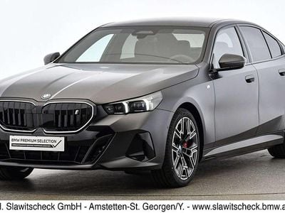 Grau Gebraucht 2025 BMW i5 Comfort Edition Limousine | € 64.850