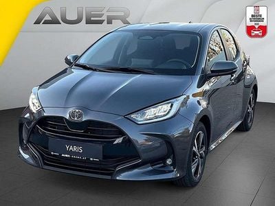 Gebraucht Toyota Yaris Active 92 PS (67 kW) 2024 Grau Limousine