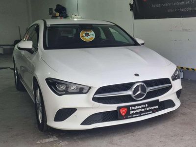 Weiß Gebraucht 2021 Mercedes CLA180 Limousine | € 19.190