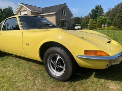 Gelb Gebraucht 1973 Opel GT Coupé | € 32.500