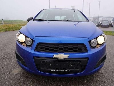 Blau Gebraucht 2014 Chevrolet Aveo LS Limousine | € 1.590