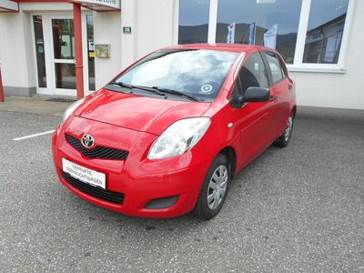 gebraucht Toyota Yaris 10 VVT-i Young