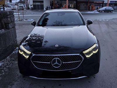 Schwarz Gebraucht 2025 Mercedes E220 Limousine | € 65.900 (Fairer Preis)