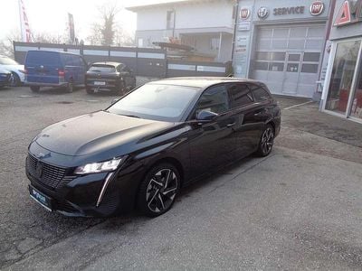 Schwarz Gebraucht 2025 Peugeot 308 SW Allure Kombi | € 26.990