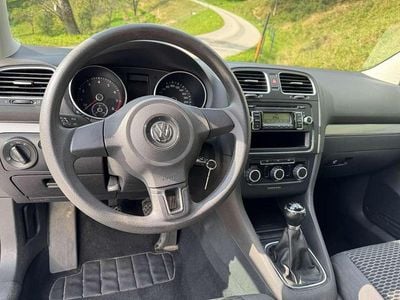 Silber Gebraucht 2010 VW Golf VI Limousine | € 2.990 (Superpreis)