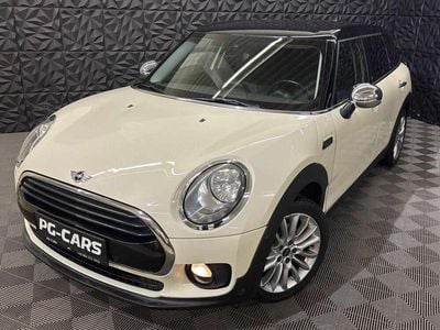 Weiß Gebraucht 2015 Mini Cooper Clubman Kombi | € 13.500