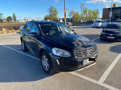 gebraucht Volvo XC60 D4 - PANORAMA - KAMERA - NAVI - DIPLOMATENFAHRZEUG