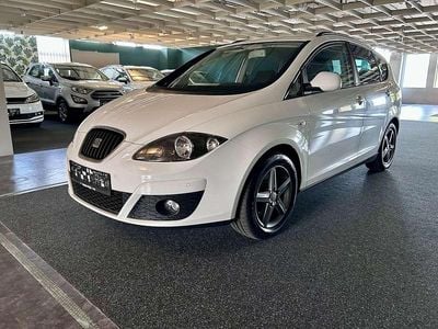 Weiß Gebraucht 2013 Seat Altea XL Van / Kleinbus | € 7.000 (Fairer Preis)