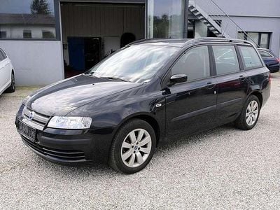 Schwarz Gebraucht 2008 Fiat Stilo Kombi | € 690