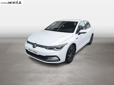 Weiss normal Gebraucht 2020 VW Golf VII Style Limousine | € 21.690 (Fairer Preis)