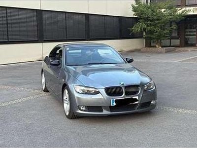 Grau Gebraucht 2009 BMW 325 Cabriolet Cabrio | € 12.499 (Guter Preis)