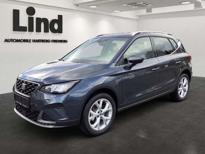 Dunkelgrau metallicperleffekt Gebraucht 2024 Seat Arona FR SUV | € 20.990 (Etwas zu teuer)