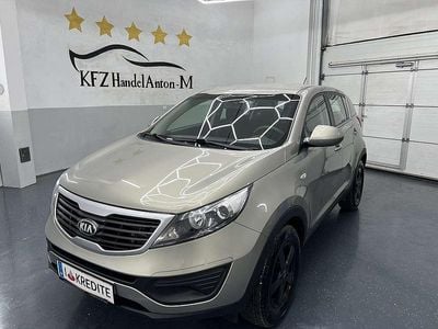 Grau Gebraucht 2013 Kia Sportage SUV | € 9.990 (Fairer Preis)