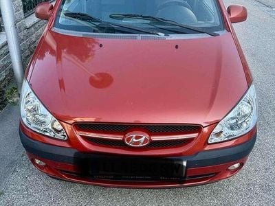 Rot Gebraucht 2006 Hyundai Getz Kleinwagen | € 1.000